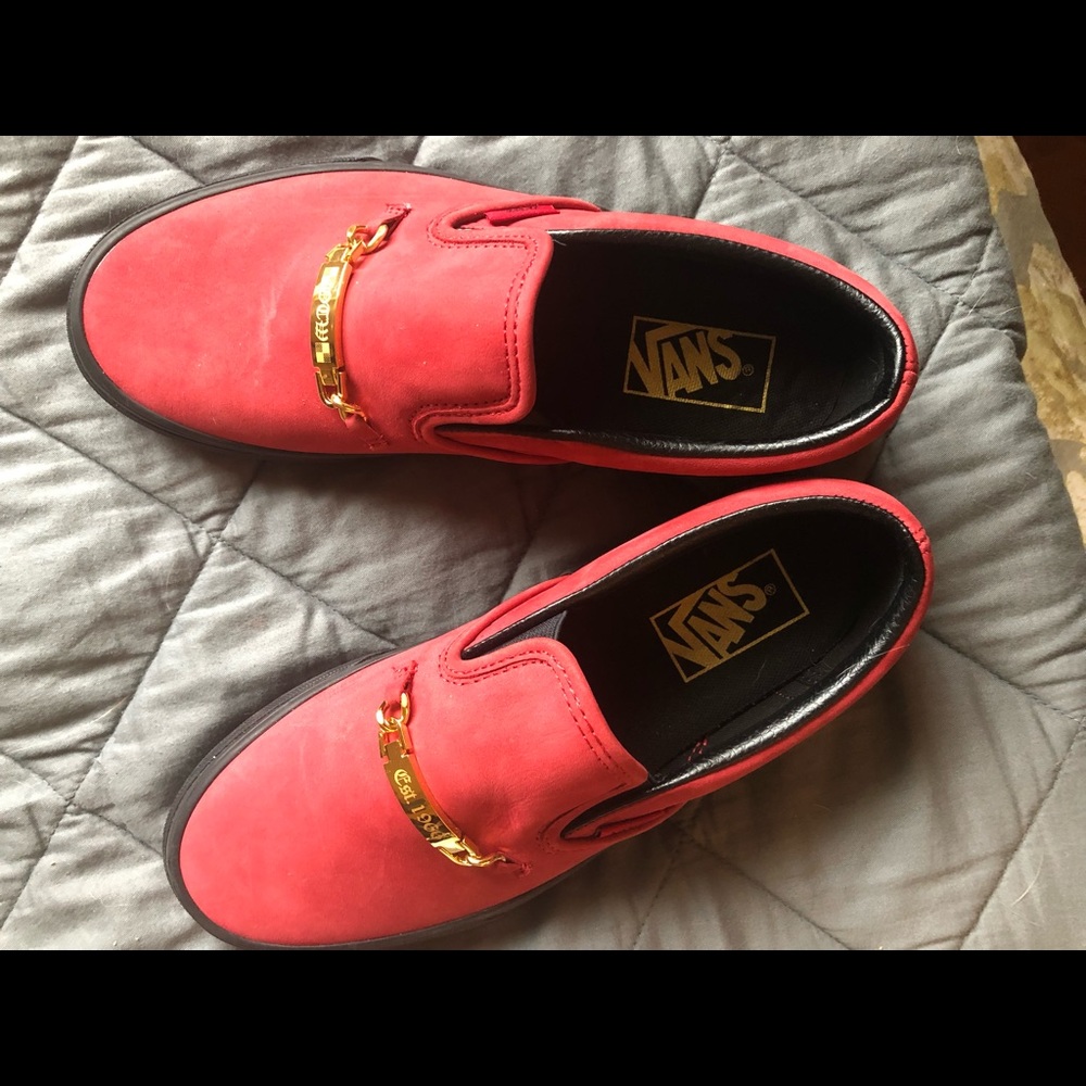 Vans ID Slip-On in Chili Pepper Red